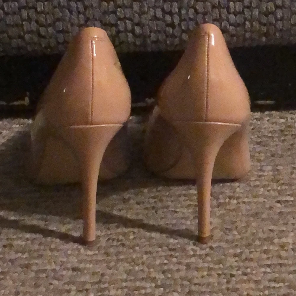Tan Pumps - Picture 2 of 3
